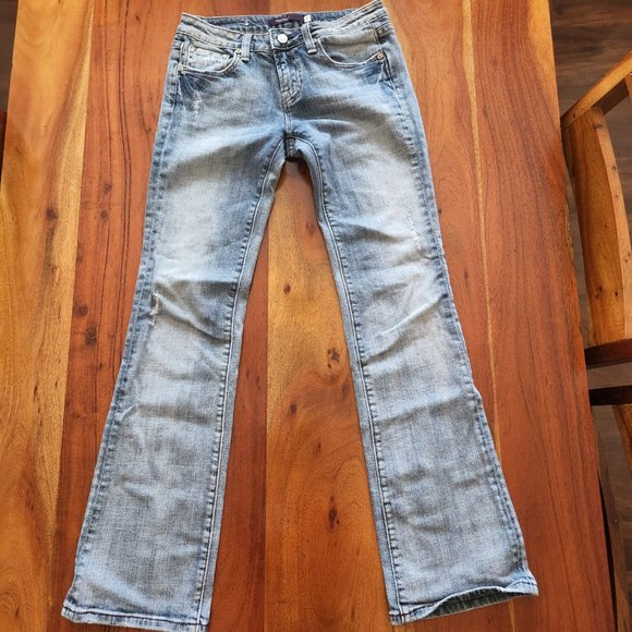 Vigoss Jean's size 3 bootcut light color - Picture 3 of 3
